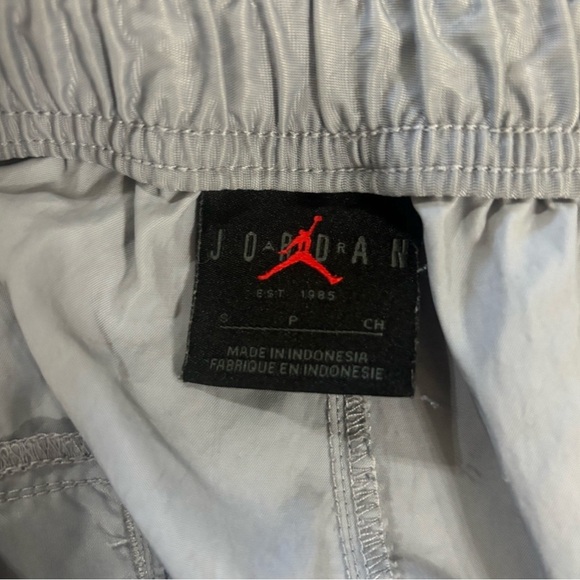 Nike Jordan Heritage Women's Utility Track Pants DJ2650 Grey - small - Picture 4 of 6